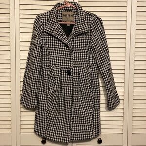 BITTEN by Sarah Jessica Parker Black and White Coat Size XS
